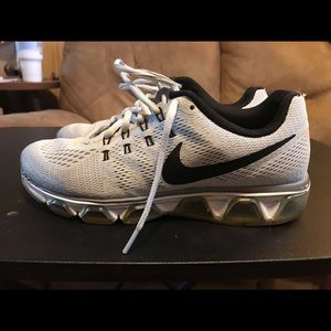 Women’s size 9 Nike shoes